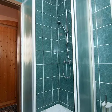 Guest house Korosec 2*